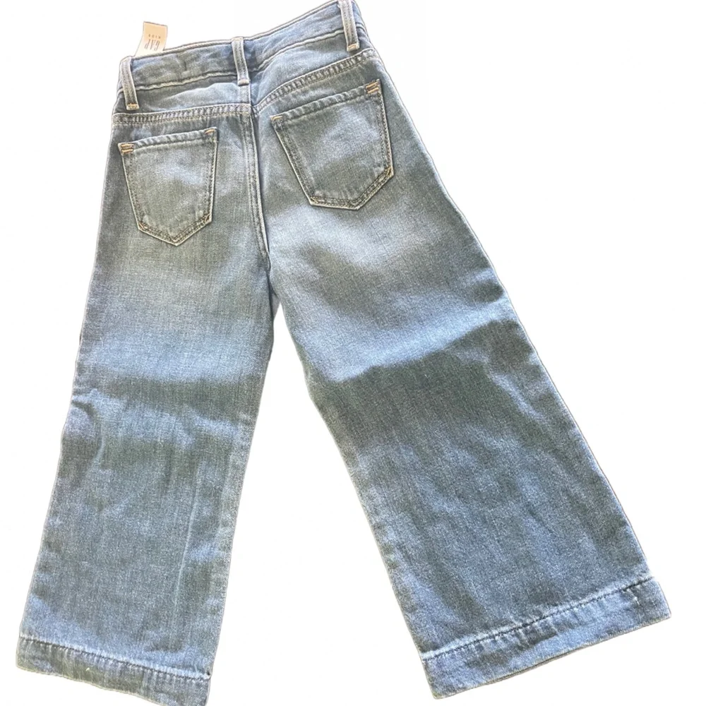 EUC Gap Kids Girls Flare Jeans - Size 6